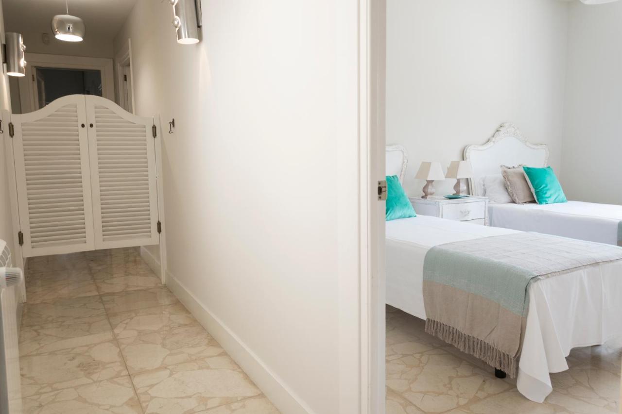Malagueta Penthouse Premium Apartment มาลากา ภายนอก รูปภาพ